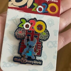 Disney Pin 2020 - Stitch & the Hollywood Tower of